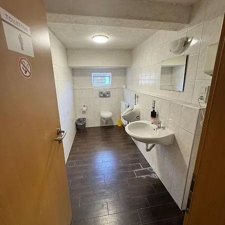 My Stuttgart-airport-messe Guest house *